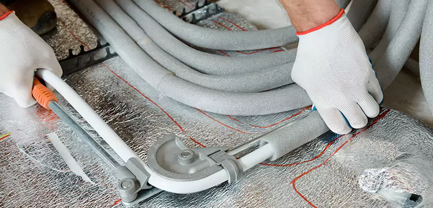 Replace Polybutylene Pipes with PEX in Des Plaines
